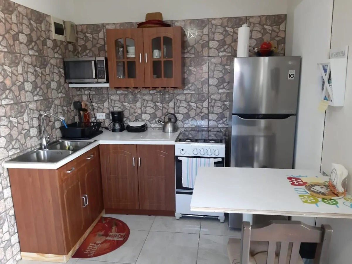 Tropical Studio Apartment Palm Beach